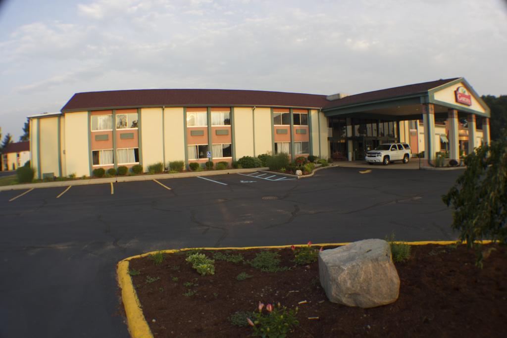 The Garden Inn Elkhart Exterior foto